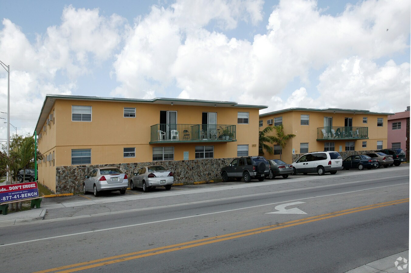 1930 Palm Ave - 1930 Palm Ave