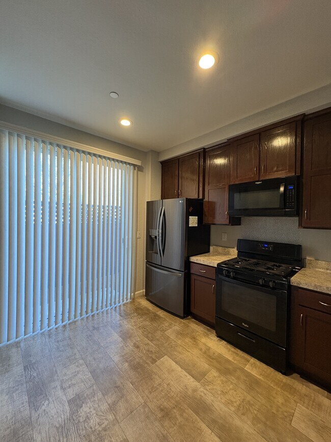 Photo - 488 Palmilla Pl