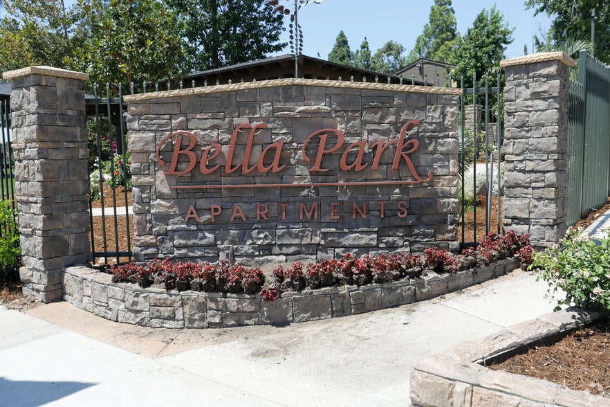 Bella Park Apartments For Rent in Rialto, CA