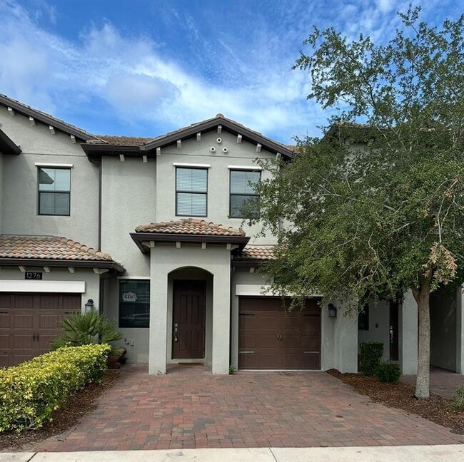 Building Photo - 1274 Royal St. George Blvd Rental