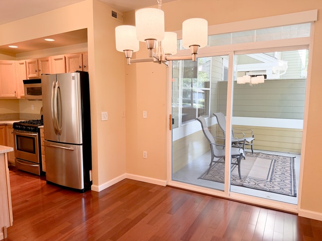 Photo - 635 Gooseberry Dr