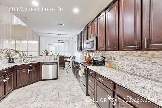 Photo - 1603 Waters Edge Dr