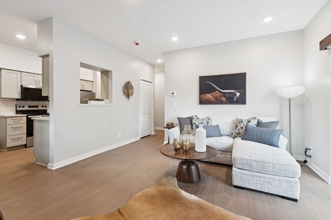 Raintree Apartments