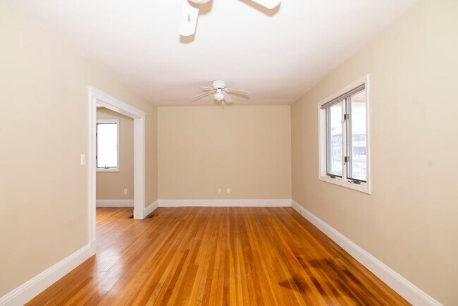 Photo - 15 Wheelwright Rd Unit 1