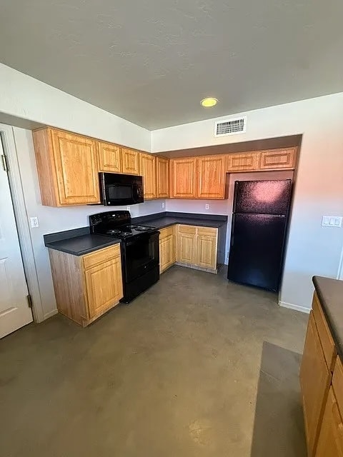 Photo - 710 N Dodge Blvd