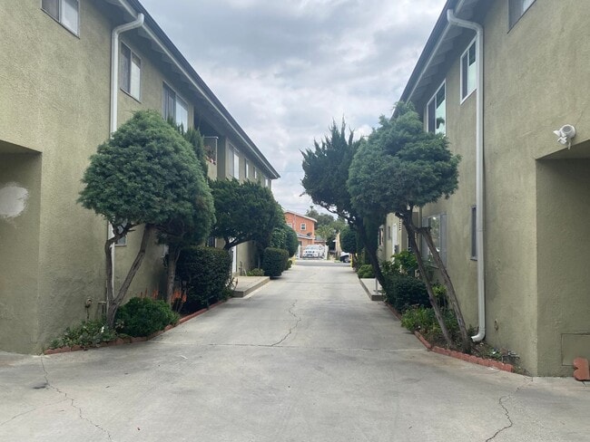 Photo - Lincoln, 5307-5309 Unidad 5307 #2
