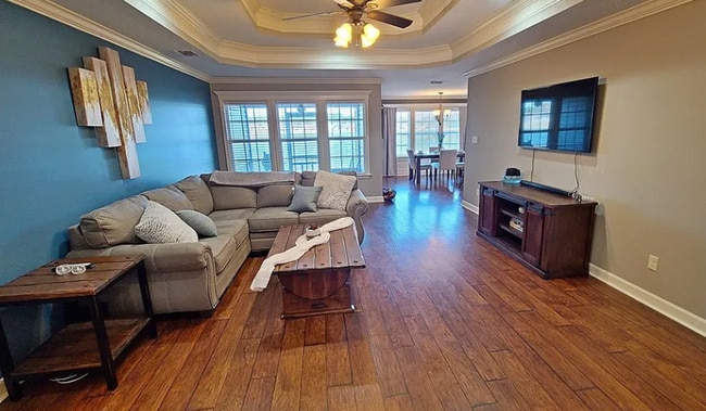 Photo - Charming 3-Bedroom Home with Lake Views and Modern Amenities in Hahira, GA