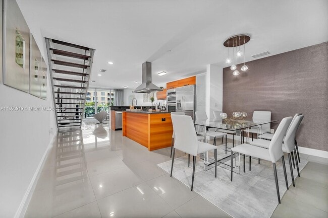 Photo - 2950 NE 188th St Unit 330