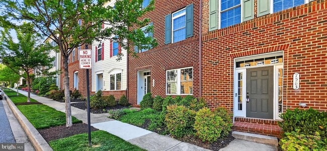 Photo - 7581 Morris St