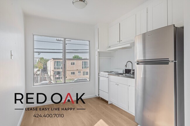 Photo - ~1 Month FREE~ Remarkable Studio with Load... Unit 5