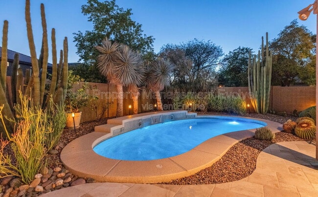 Building Photo - 3331 W Hemingway Ln