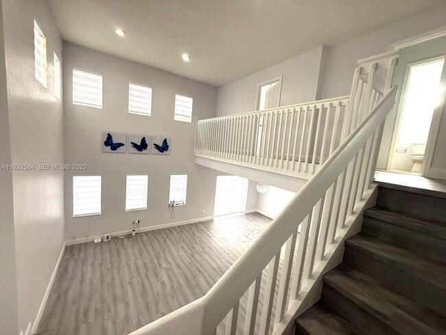 Photo - 9352 SW 155th Ave