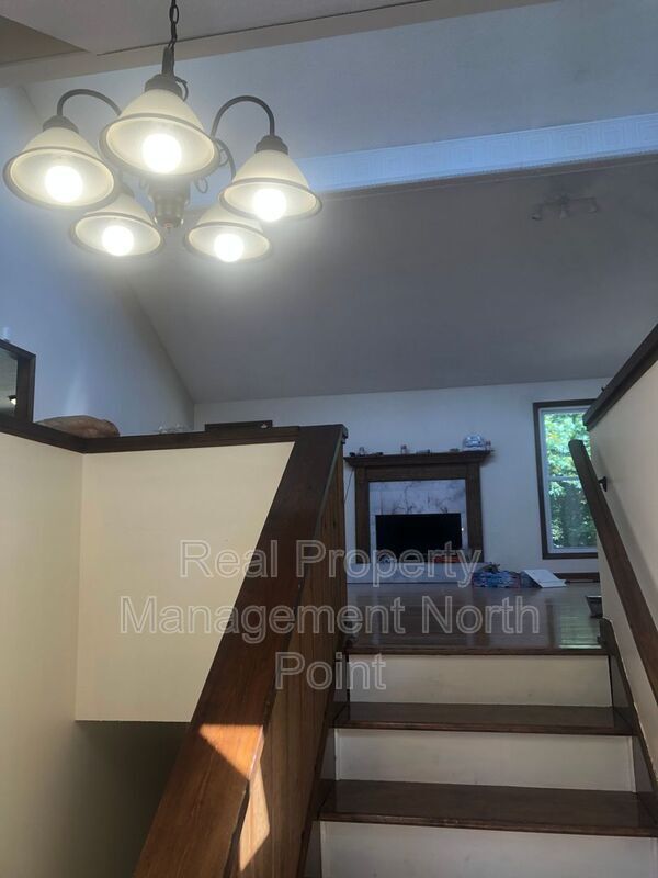 Photo - 19 Ashton Woods Dr