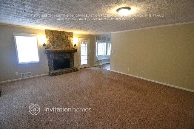 Photo - 3921 Crestmoor Ct NW