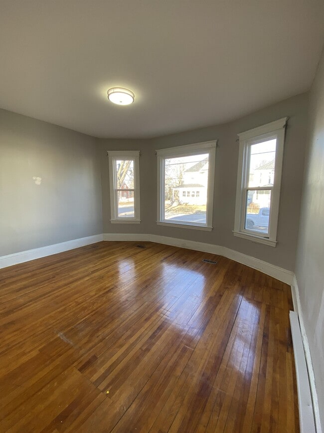 Photo - 204 Highfield St Unit 204 B