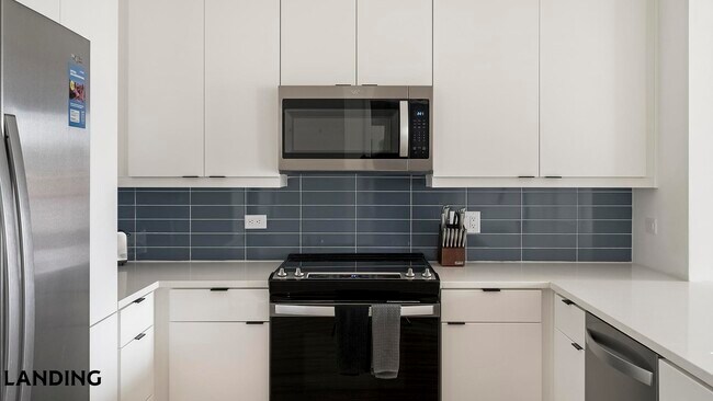 Photo - 1801 Patterson St Unit 324