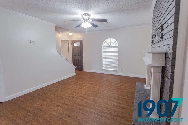 Photo - 1201 Kings Ct