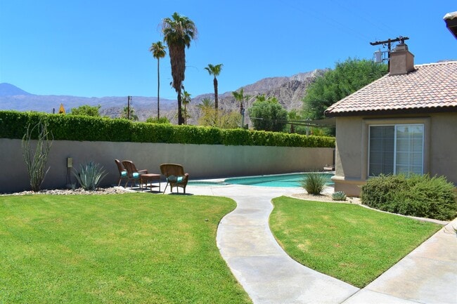 51225 Avenida Ramirez