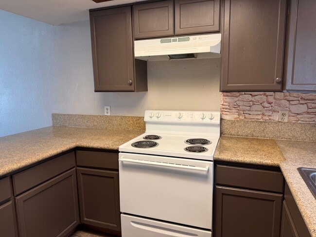 Photo - 3823 S Maryland Pkwy