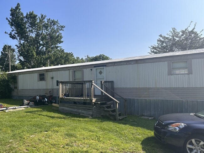 Building Photo - 117 Harris Creek Spur