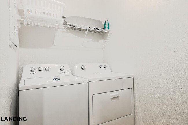 Photo - 1650 Harris Hill Rd Unidad 05-5304