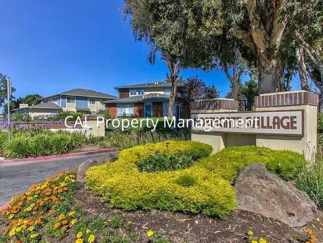 Photo - 3 Bedroom Condo in North Salinas