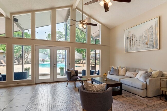 Lakeshore Landing Apartments