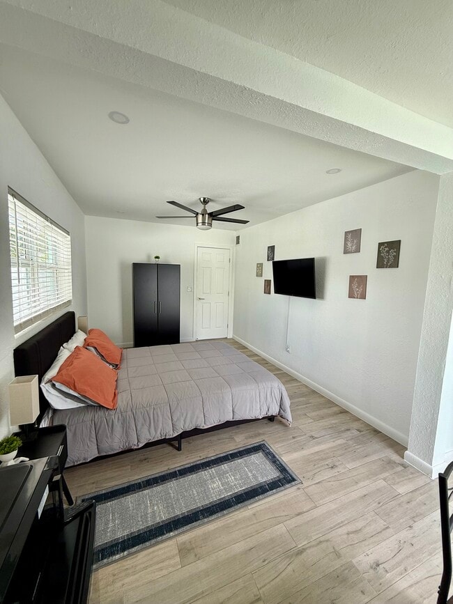 Photo - 1213 NW 4th Ave