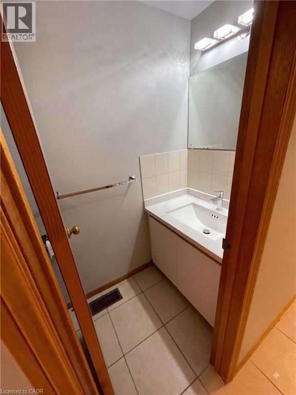 Photo - 29 E 23rd St