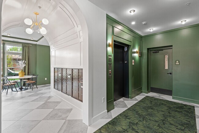 Photo - 1000 Main Street Apartments