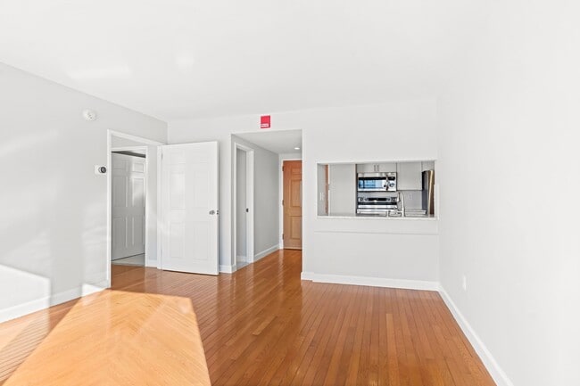 Photo - 127 Greyrock Pl