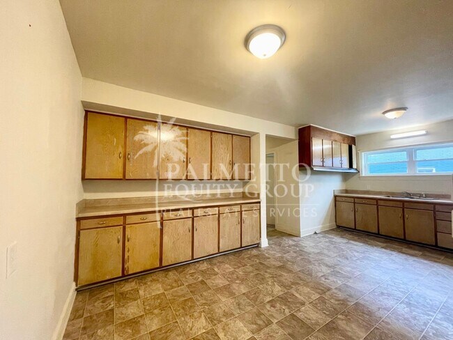 Photo - 405 Richardson Ave Unit B
