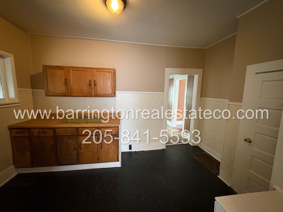 Photo - 8138 5th Ave N