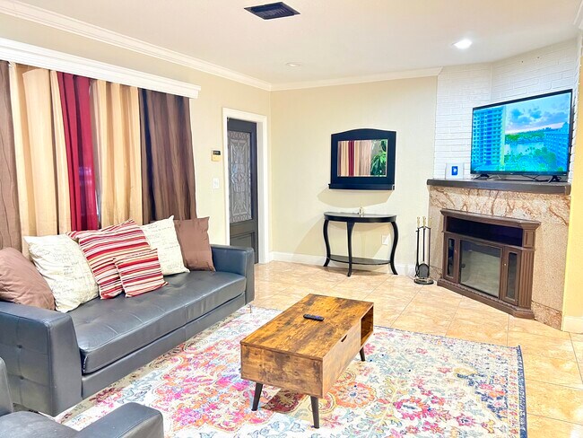 Photo - 7825 Miramar Pkwy