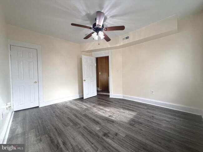 Photo - 720 Springfield Ave