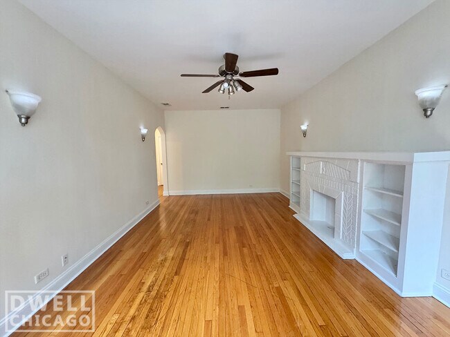 Photo - 3426 W Parker Ave Unit 2