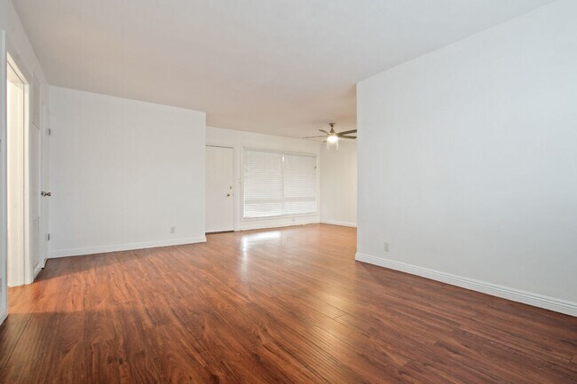 Photo - 3838 Gibraltar Avenue