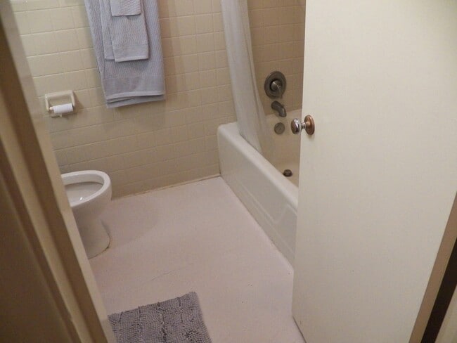 Photo - 200 Suburban Rd