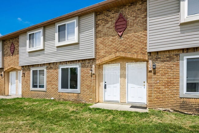 Building Photo - 6362 Cherylbrook Ln Rental