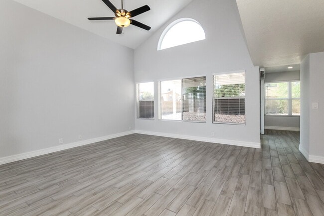 Photo - 4052 W Camino Vivaz