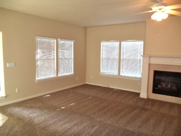 Photo - 549 S Lodestone Ave