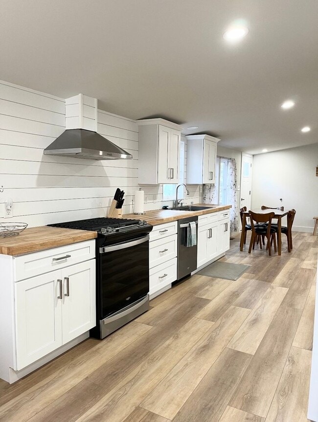 Photo - 48 S Hoernerstown Rd