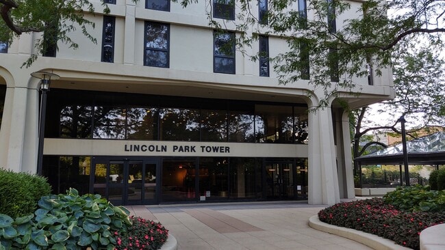 Building Photo - 1960 N Lincoln Park W Unit 1310 Rental