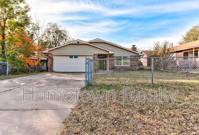 Photo - 605 W Clarke St