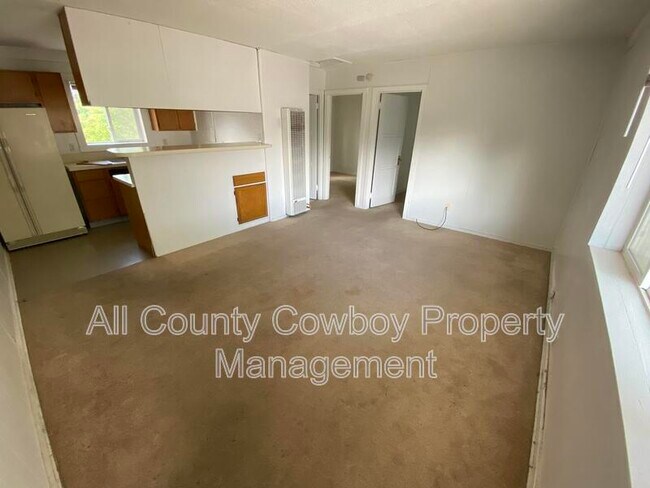 Photo - 862 N 5th St Unit Apt 2