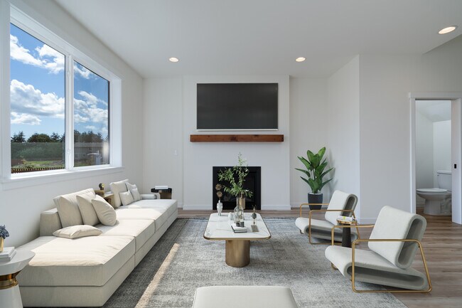 Photo - 649 Bucko Ave