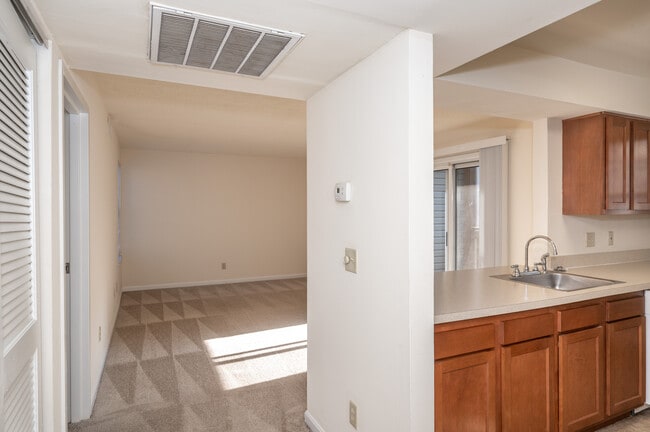 Highland Commons Apartments