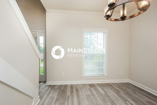 4 Bedroom Pet-Friendly Home in Olive Branch, MS with Main Street Renewal