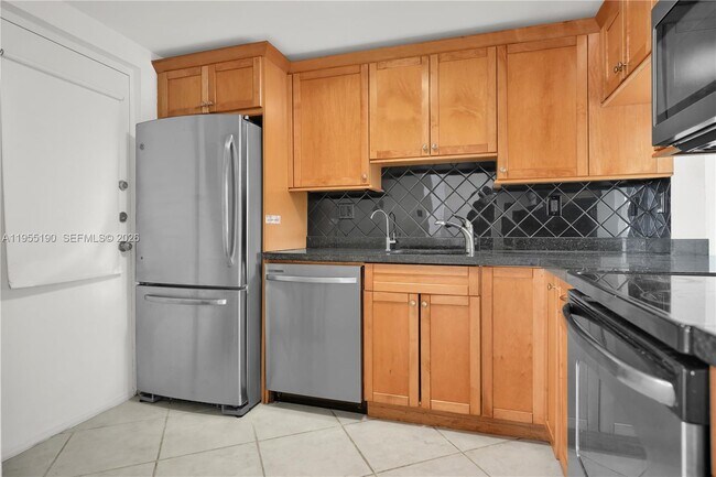 Photo - 4141 Nautilus Dr Unit 4G