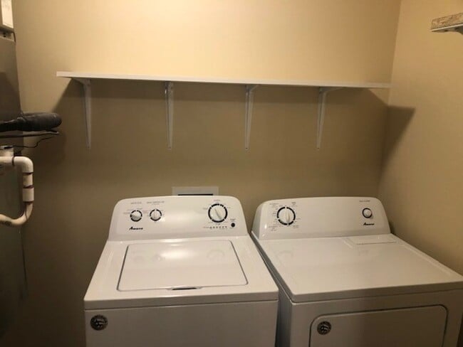 Photo - #17-Greenbriar Unit #17-Greenbriar
